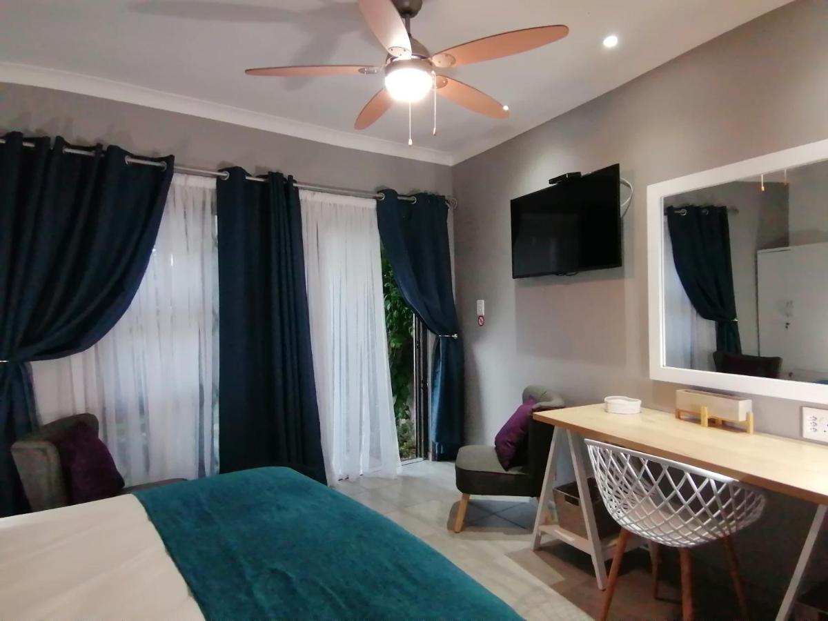 Roxy'S Rest Guest House Vanderbijlpark Εξωτερικό φωτογραφία